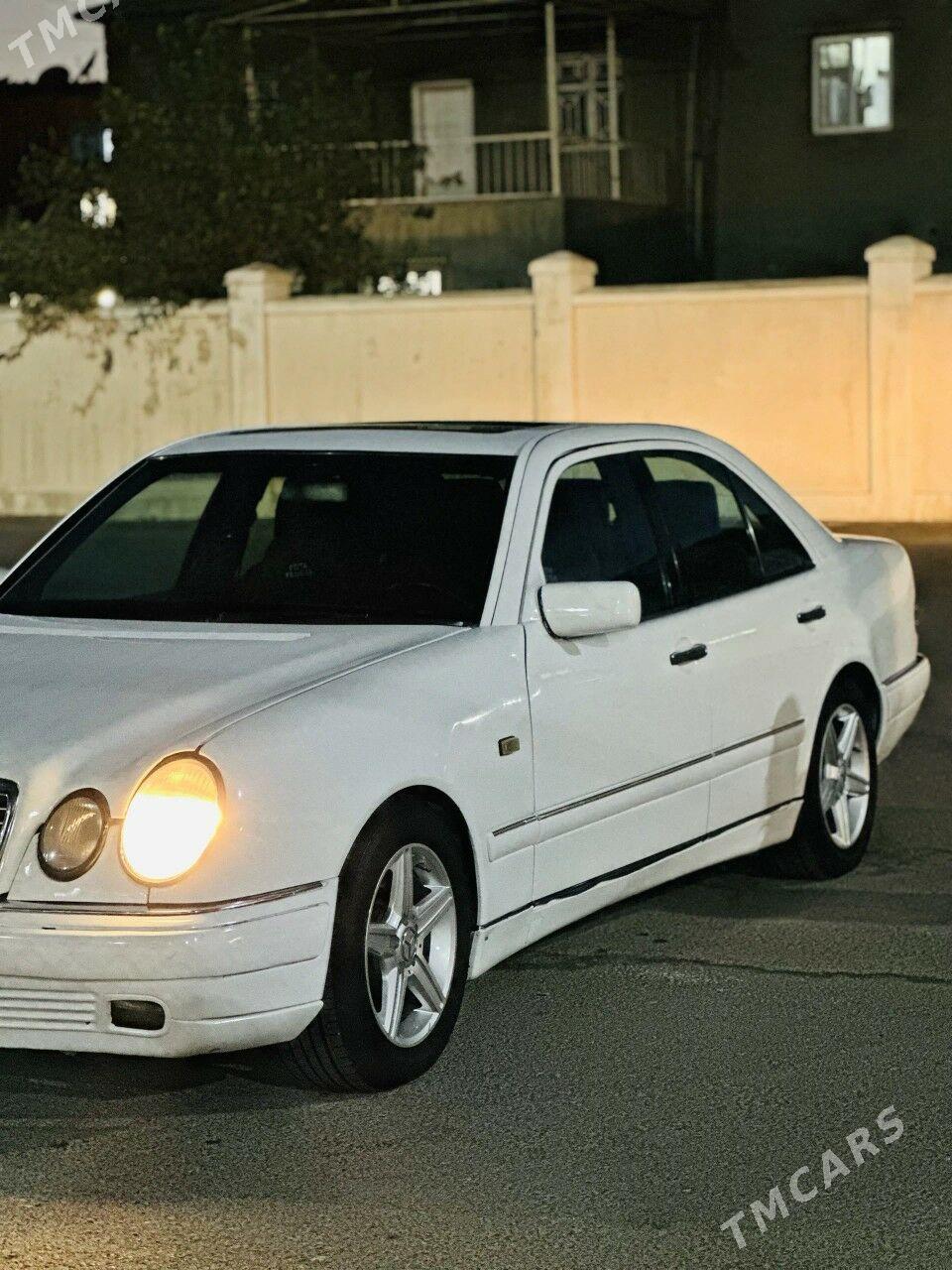 Mercedes-Benz E430 1998 - 90 000 TMT - Мары - img 3