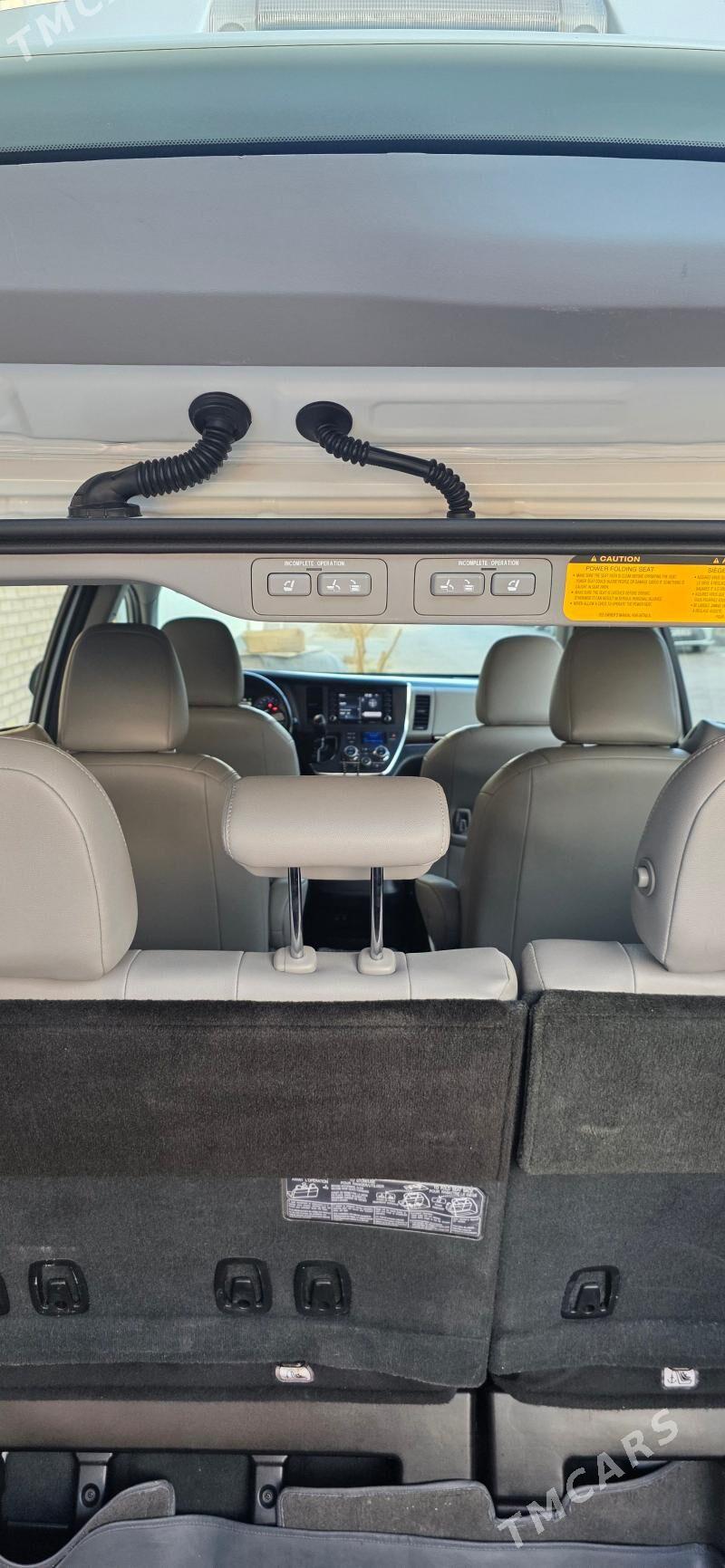 Toyota Sienna 2019 - 585 000 TMT - Ашхабад - img 6