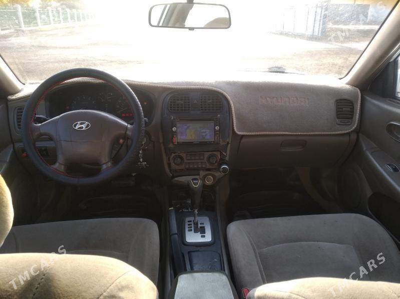 Hyundai Sonata 2002 - 48 000 TMT - Гарадамак - img 2