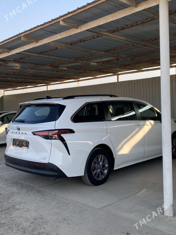 Toyota Sienna 2021 - 540 000 TMT - Мары - img 6