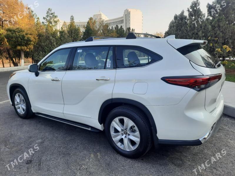 Toyota Highlander 2022 - 600 000 TMT - Podwoýski köç. (Bitarap Türkmenistan şaýoly) - img 7
