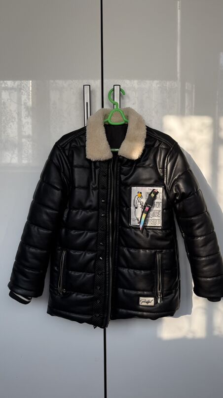 куртка детская на 5-6 лет - 11 mkr - img 2