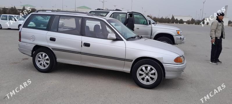 Opel Astra 1993 - 32 000 TMT - Дашогуз - img 2