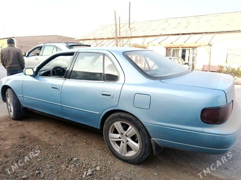 Toyota Camry 1993 - 85 000 TMT - Сакар - img 5