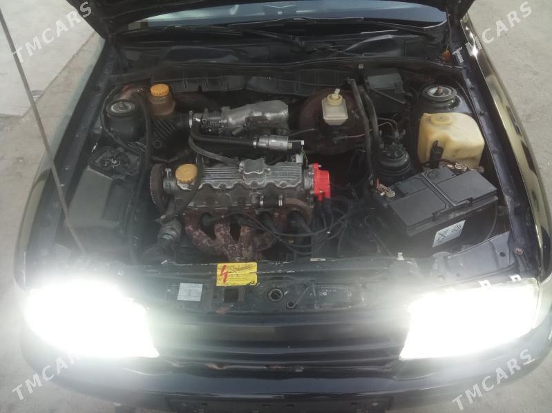 Opel Vectra 1991 - 37 000 TMT - Мары - img 4