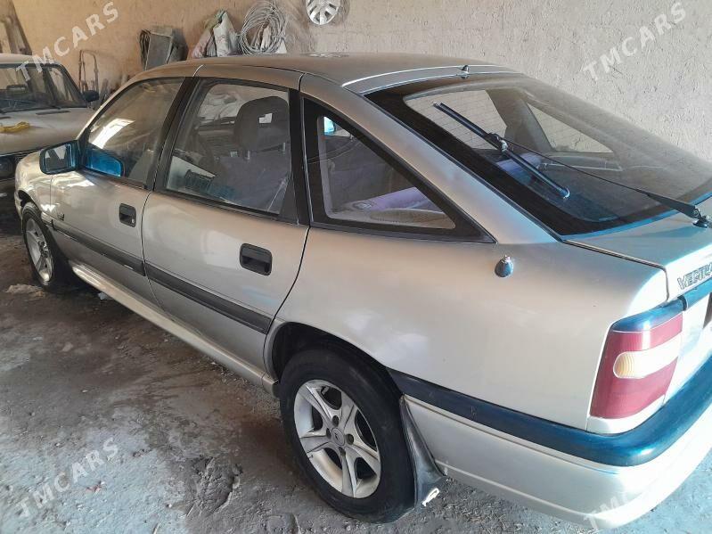 Opel Vectra 1994 - 47 000 TMT - Гурбансолтан Едже - img 4