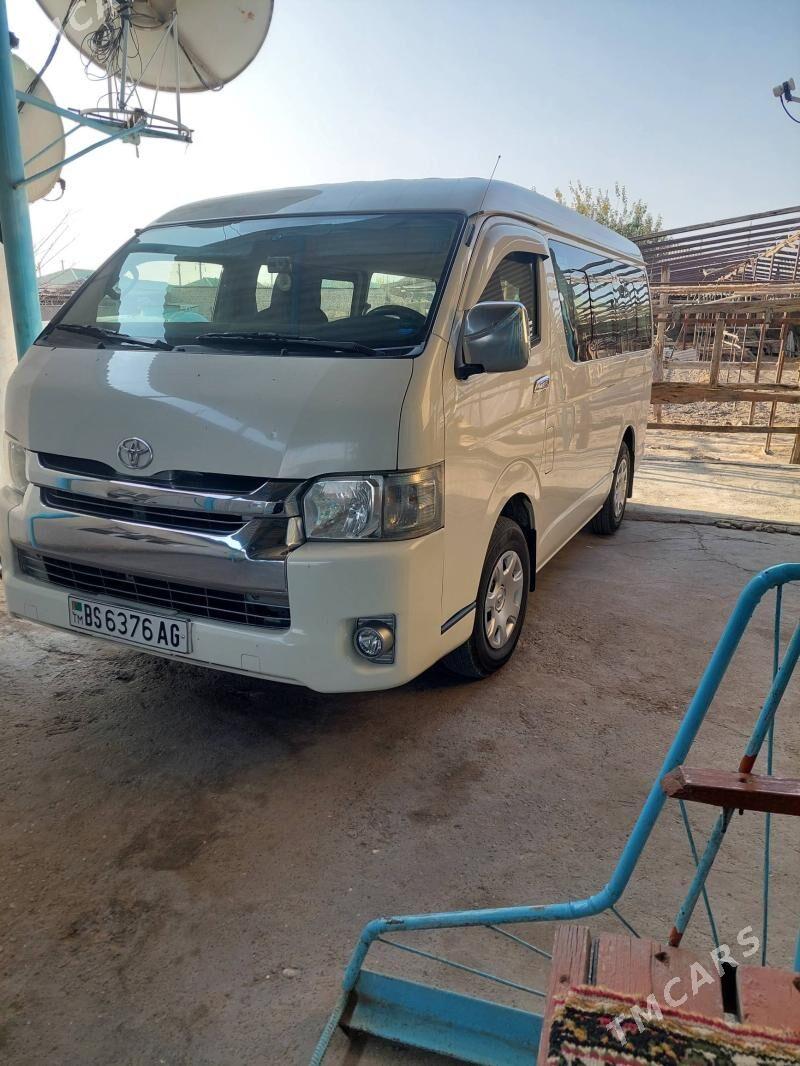 Toyota Hiace 2015 - 420 000 TMT - Ашхабад - img 4