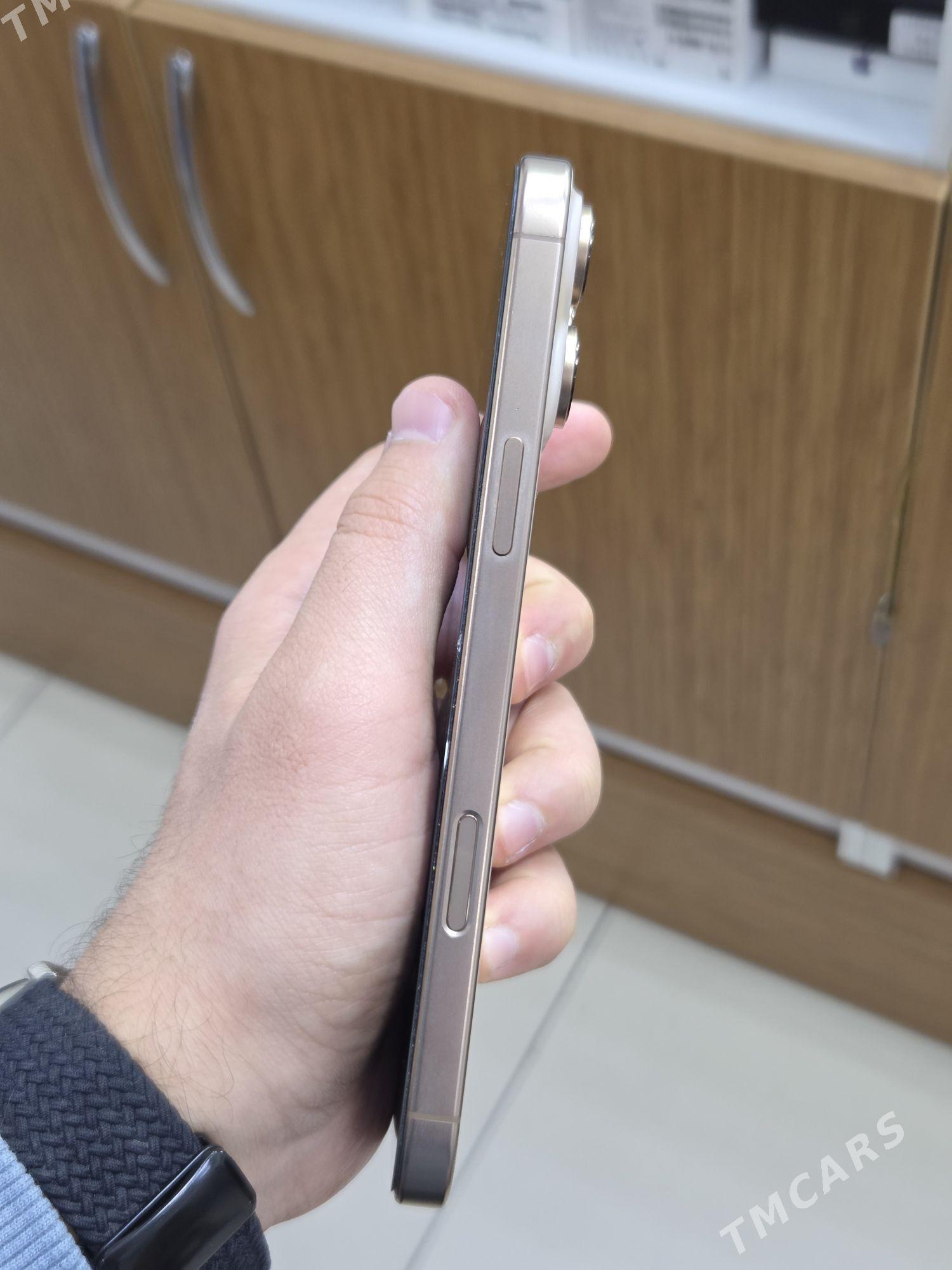 16 pro max 1TB - Торговый центр "15 лет Независимости" - img 3