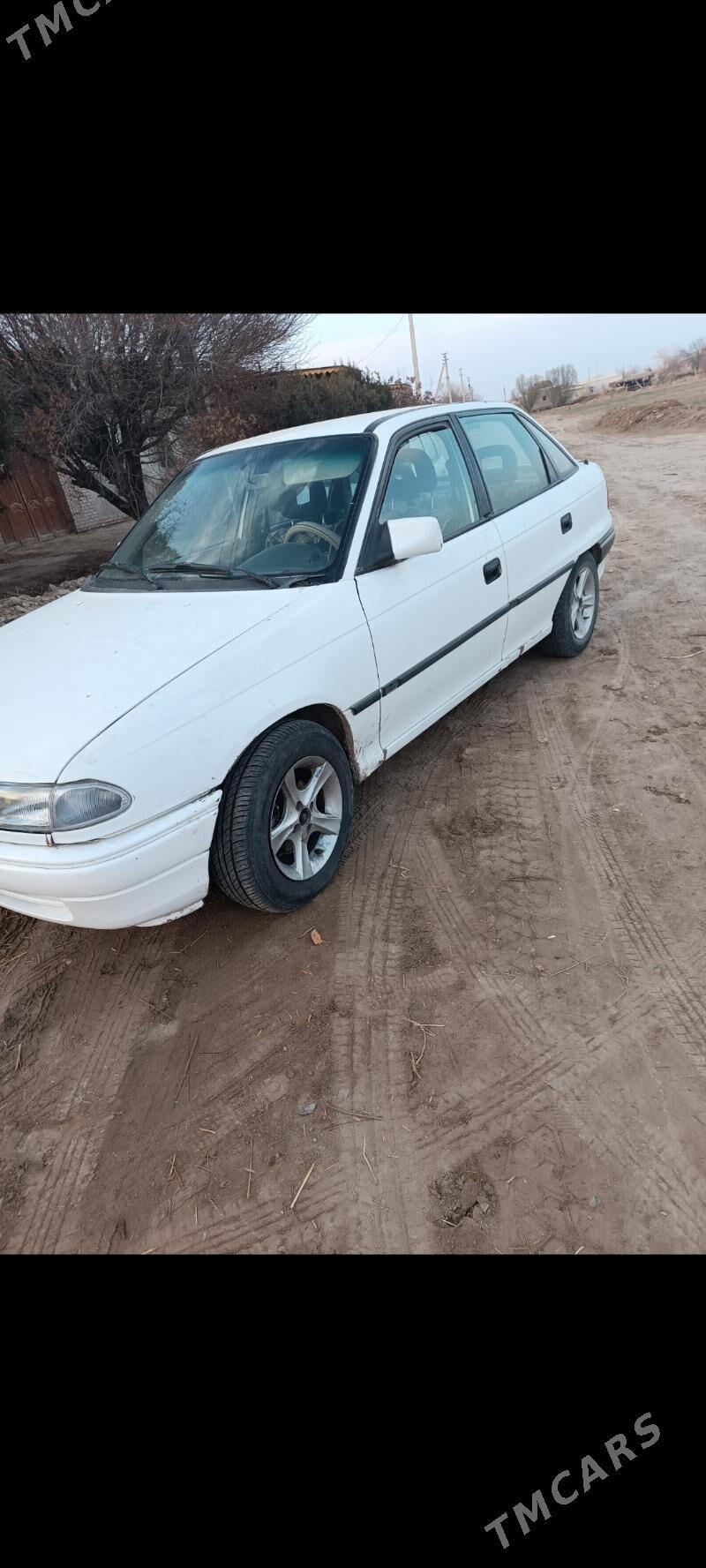Opel Astra 1992 - 40 000 TMT - Дашогуз - img 4