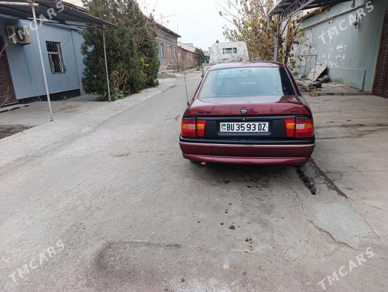 Opel Vectra 1991 - 38 000 TMT - Дашогуз - img 3