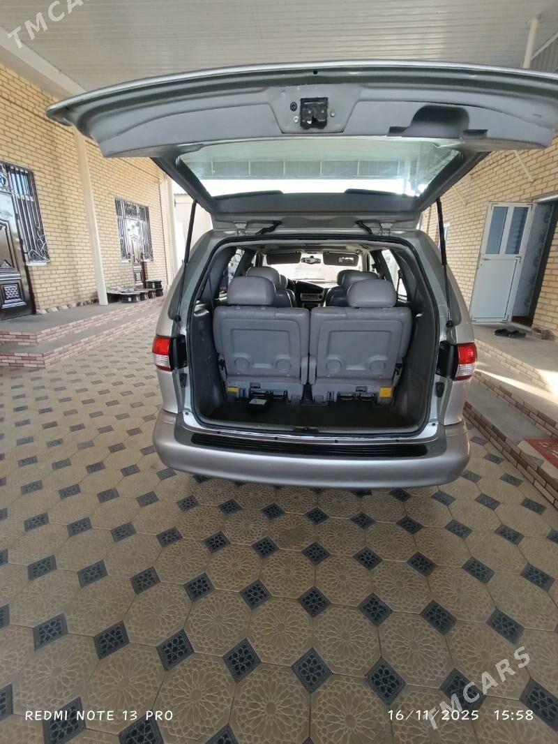 Toyota Sienna 2002 - 185 000 TMT - Мары - img 8