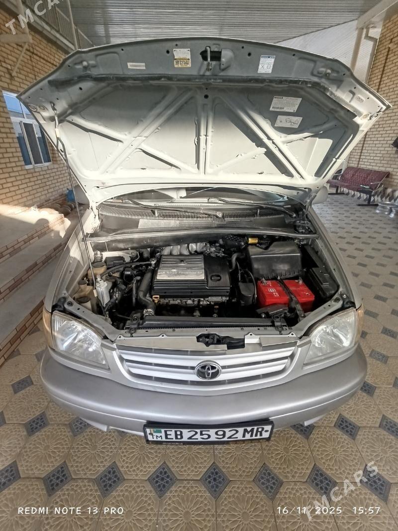 Toyota Sienna 2002 - 185 000 TMT - Мары - img 9