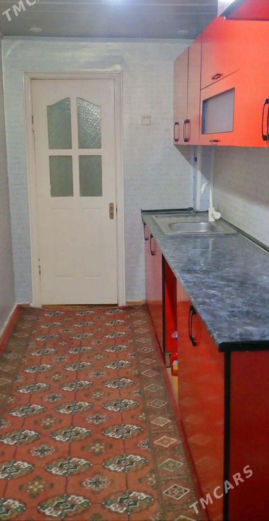 Kwartirant 1 mikr 3 komnat - Туркменабат - img 10