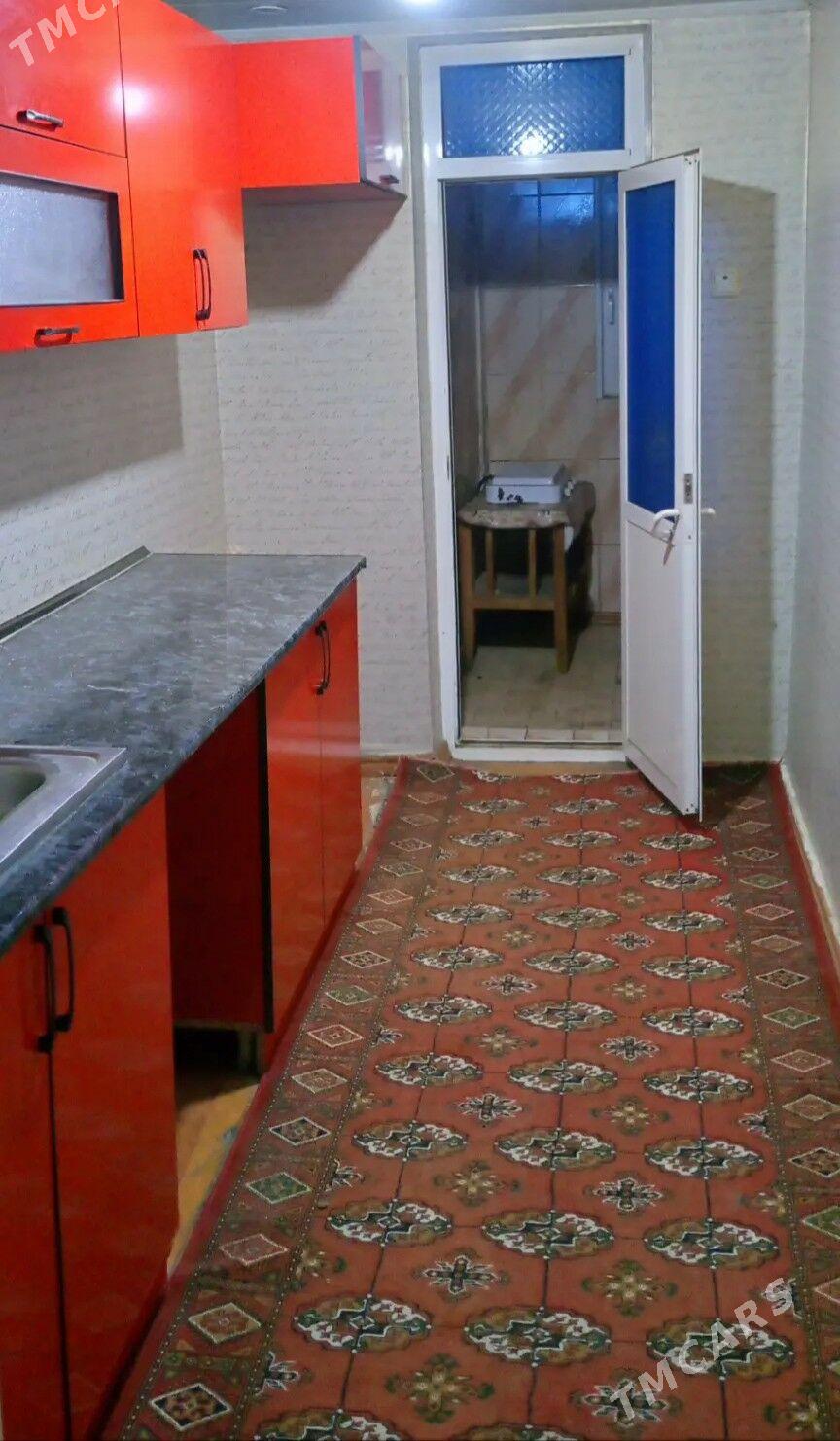 Kwartirant 1 mikr 3 komnat - Туркменабат - img 9