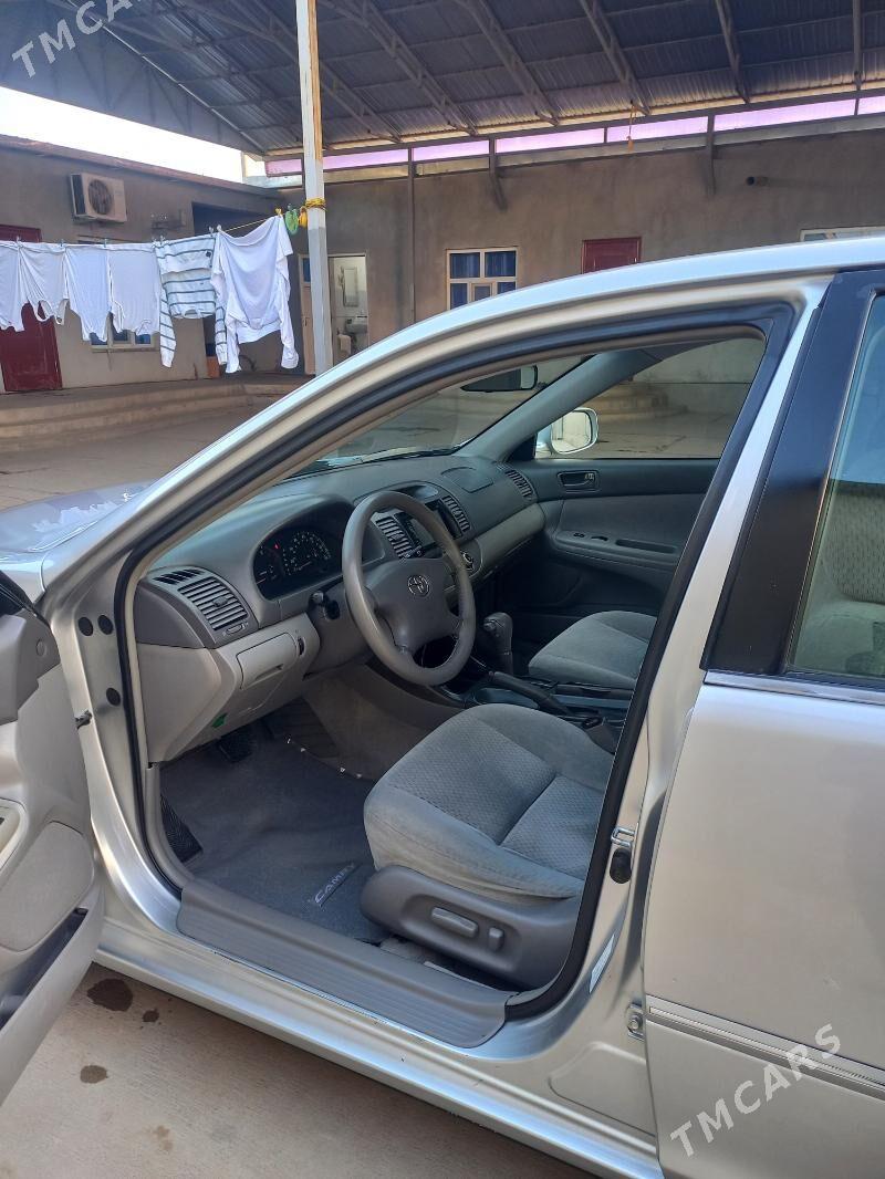 Toyota Camry 2003 - 165 000 TMT - Кака - img 6