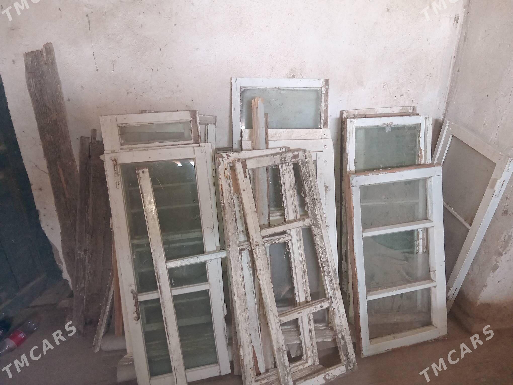 tahta ayna isik bolek - Çärjew - img 5