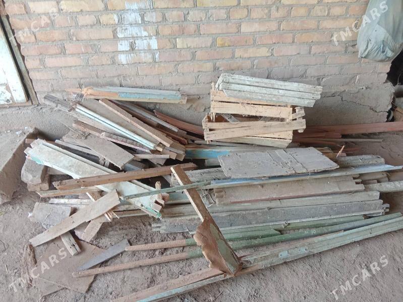 tahta ayna isik bolek - Çärjew - img 3