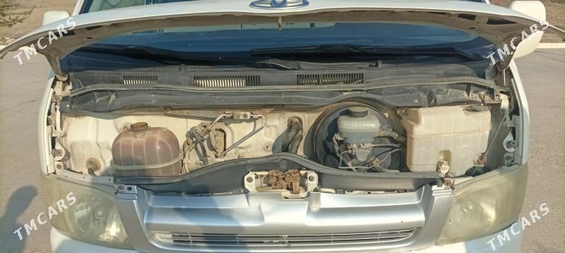 Toyota Hiace 2005 - 240 000 TMT - Esenguly - img 8