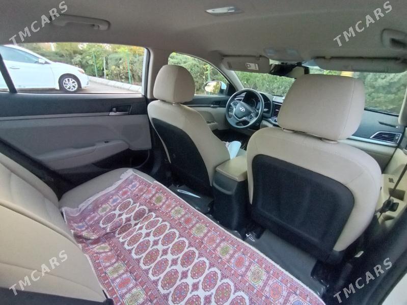 Hyundai Elantra 2017 - 195 000 TMT - Ашхабад - img 2