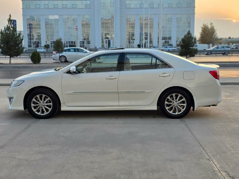 Toyota Camry 2013 - 275 000 TMT - Hitrowka - img 3