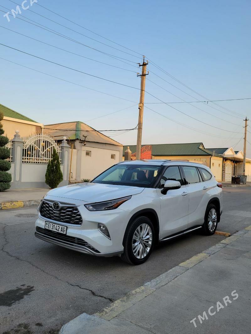 Toyota Highlander 2022 - 610 000 TMT - Ашхабад - img 4
