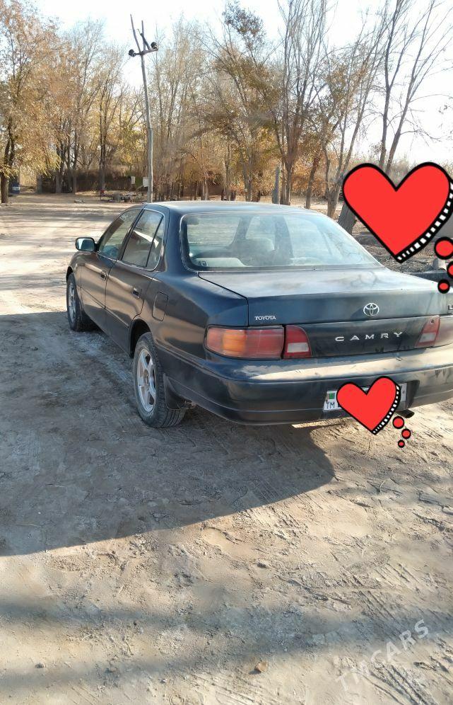 Toyota Camry 1992 - 100 000 TMT - Köneürgenç - img 4