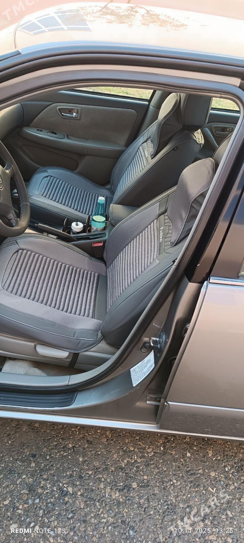 Toyota Camry 2001 - 170 000 TMT - Мургап - img 10