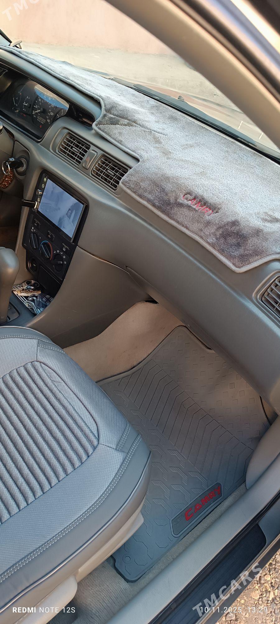 Toyota Camry 2001 - 170 000 TMT - Мургап - img 8