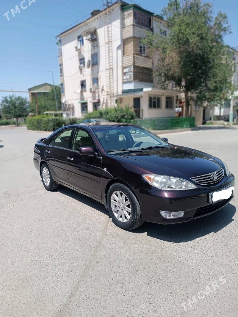 Toyota Camry 2004 - 180 000 TMT - Çärjew - img 4