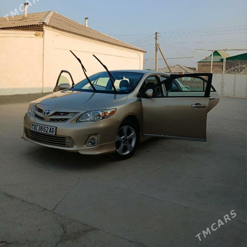 Toyota Corolla 2012 - 175 000 TMT - Ашхабад - img 2
