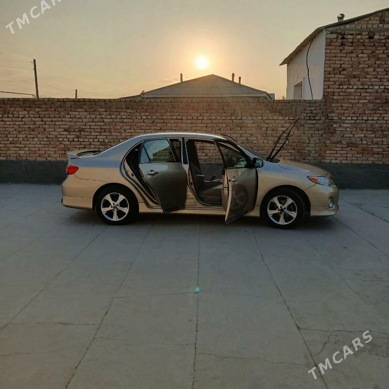 Toyota Corolla 2012 - 175 000 TMT - Ашхабад - img 10