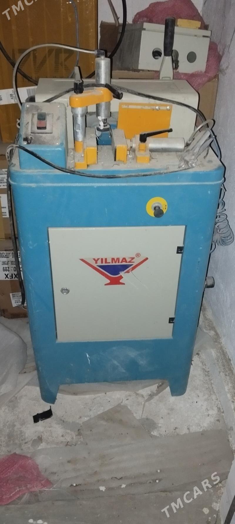 Yilmaz stanok KM211 - Aşgabat - img 1