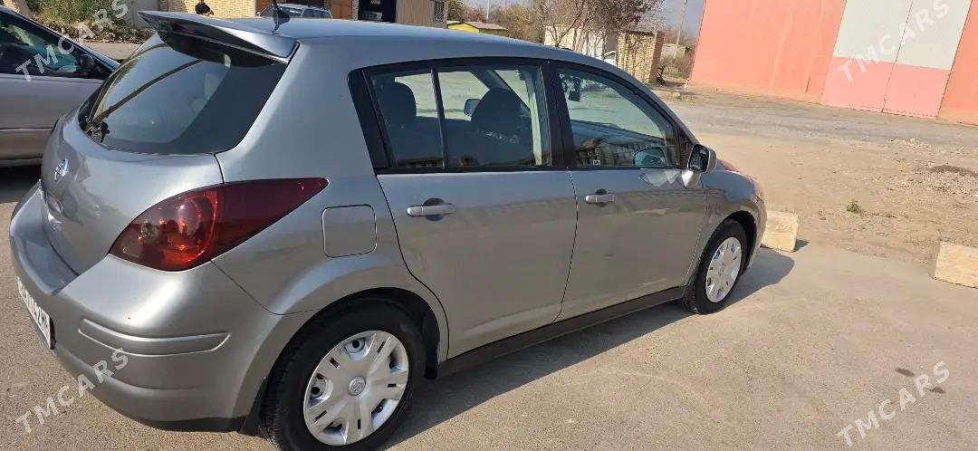 Nissan Versa 2011 - 125 000 TMT - Мары - img 3