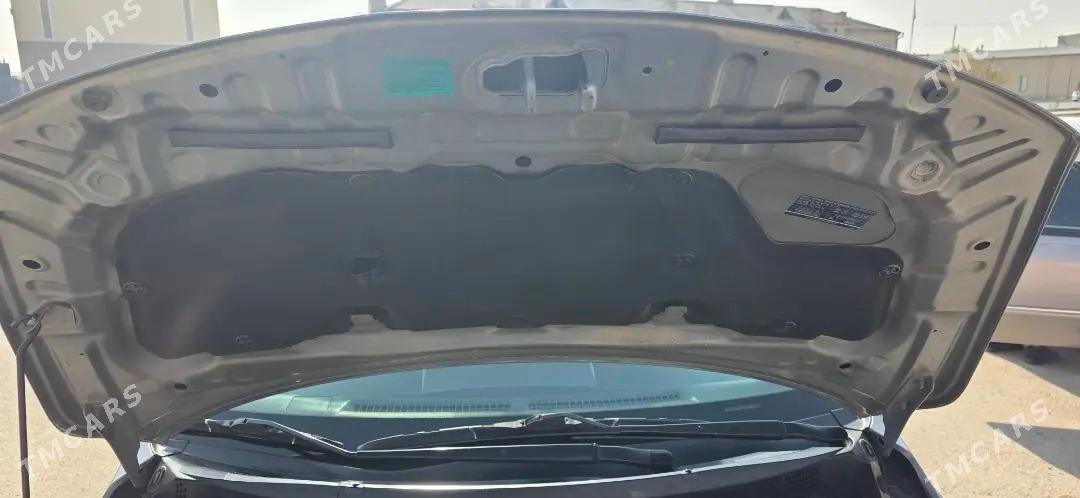 Nissan Versa 2011 - 125 000 TMT - Мары - img 6