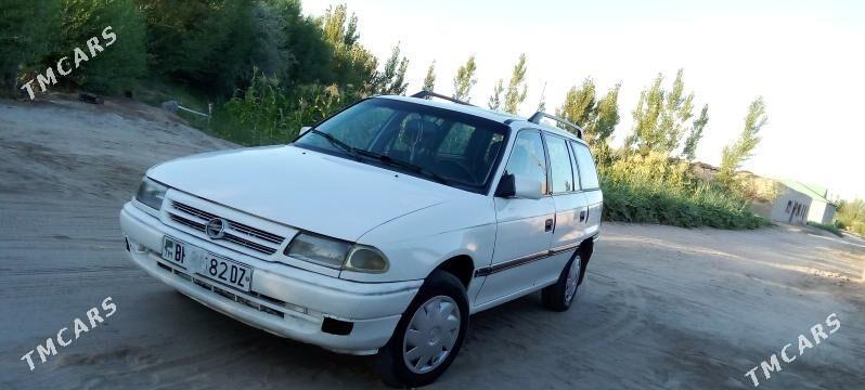 Opel Astra 1993 - 34 000 TMT - Губадаг - img 8
