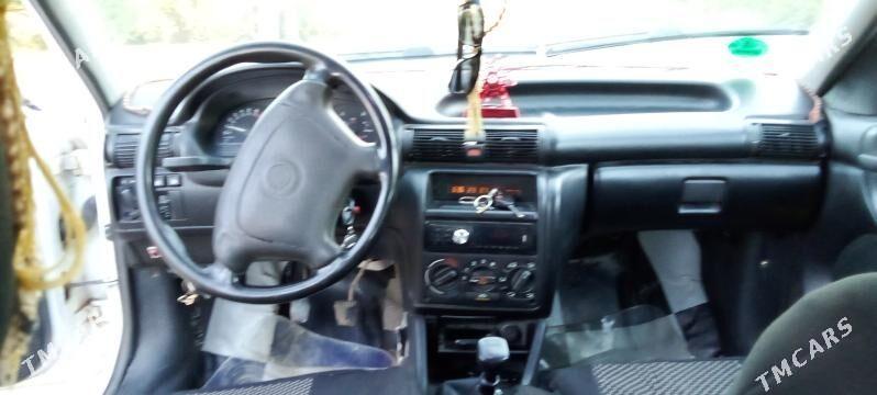 Opel Astra 1993 - 34 000 TMT - Губадаг - img 5