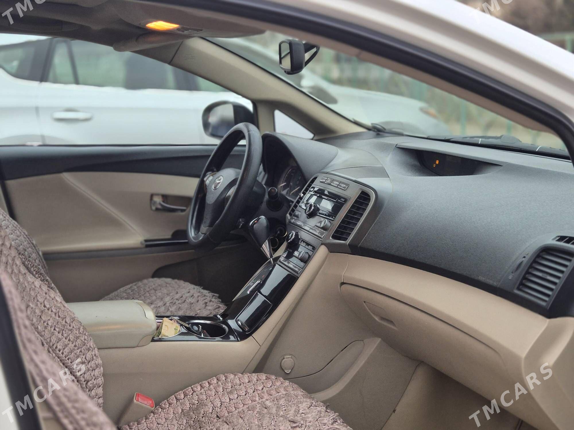 Toyota Venza 2009 - 300 000 TMT - Дашогуз - img 8