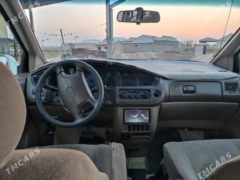 Toyota Sienna 2002 - 140 000 TMT - Байрамали - img 5