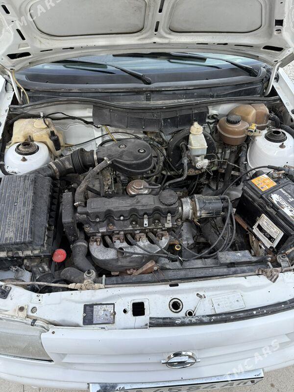 Opel Astra 1993 - 43 000 TMT - Bäherden - img 7