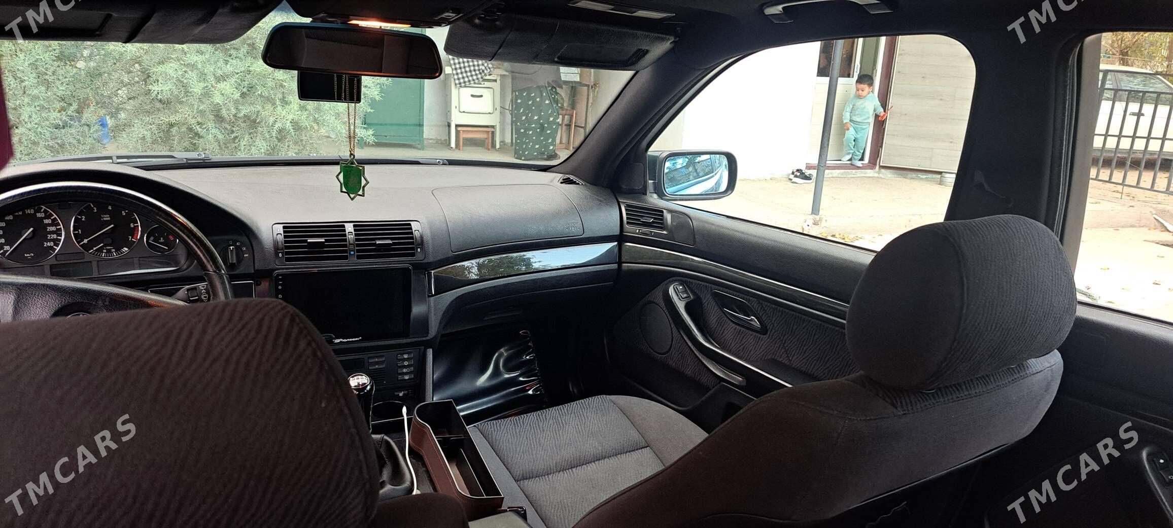 BMW 525 2000 - 116 000 TMT - Балканабат - img 3