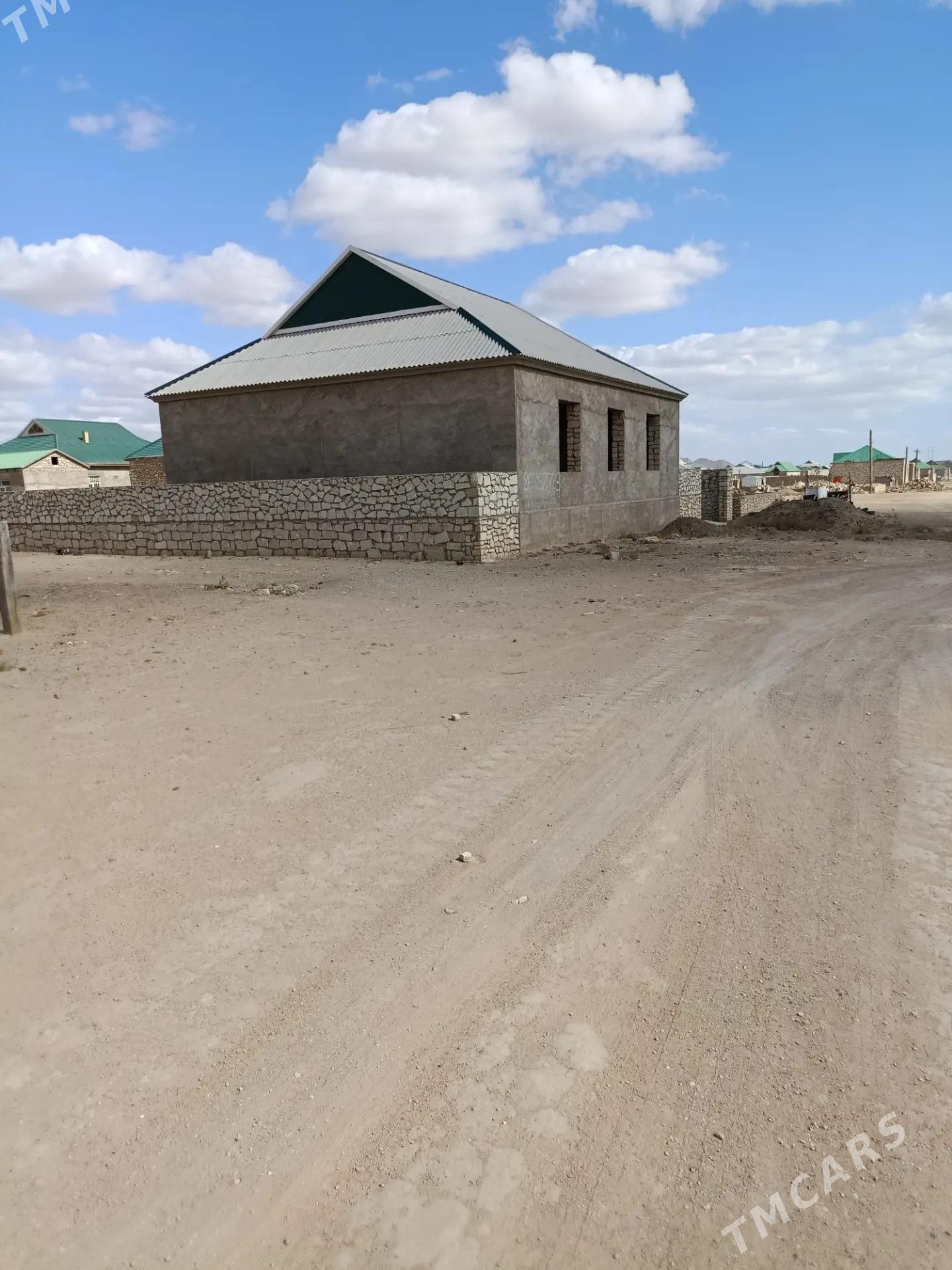 Akdaşda jaý - Туркменбаши - img 2