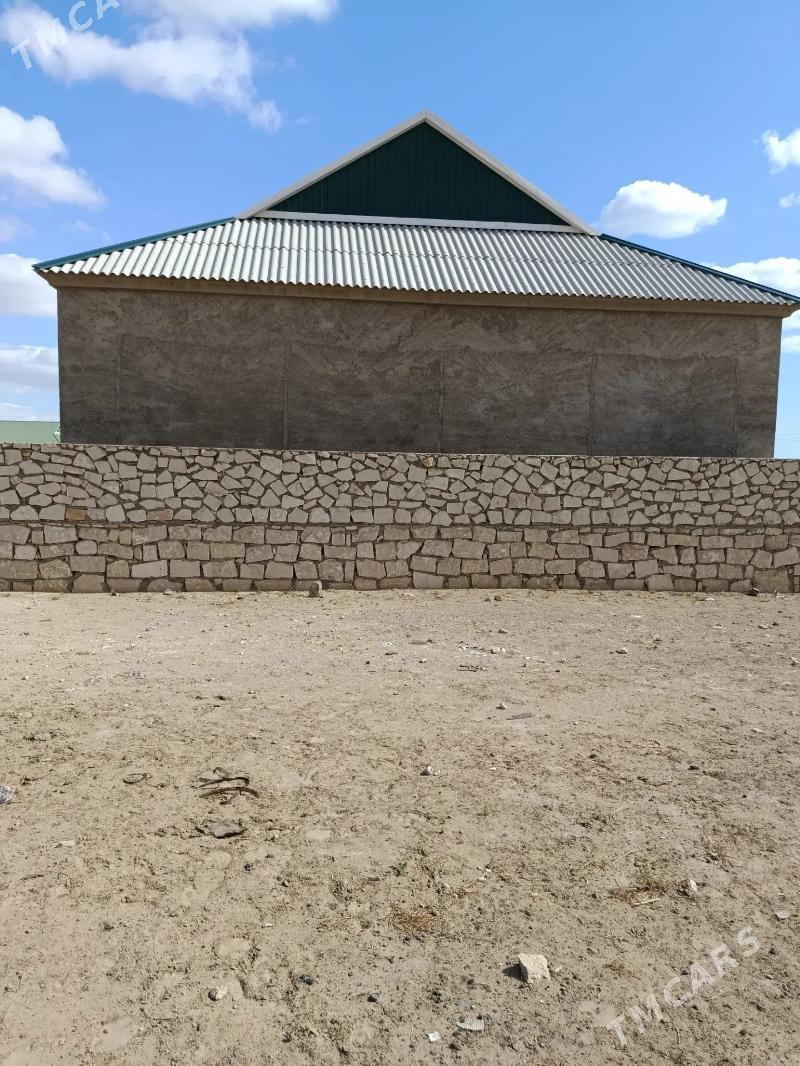 Akdaşda jaý - Туркменбаши - img 7