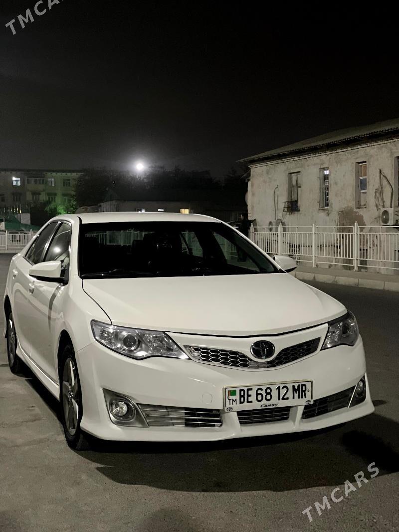 Toyota Camry 2012 - 230 000 TMT - Мары - img 3