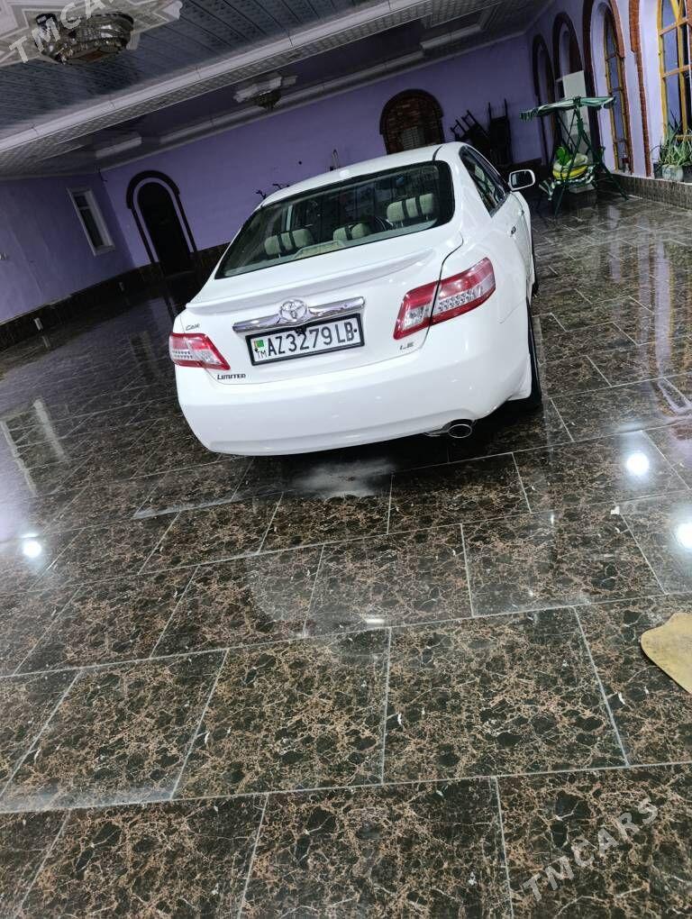 Toyota Camry 2011 - 180 000 TMT - Дянев - img 2