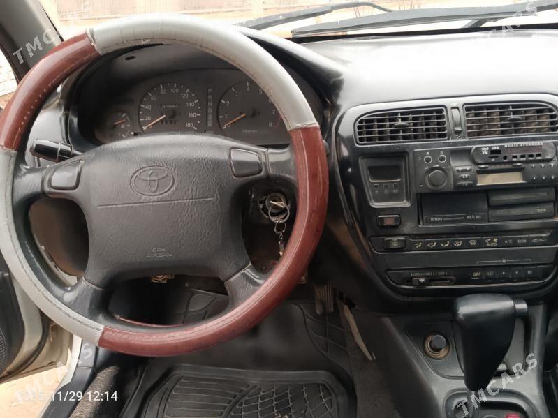 Toyota Carina 1996 - 85 000 TMT - Türkmenbaşy etr. - img 9