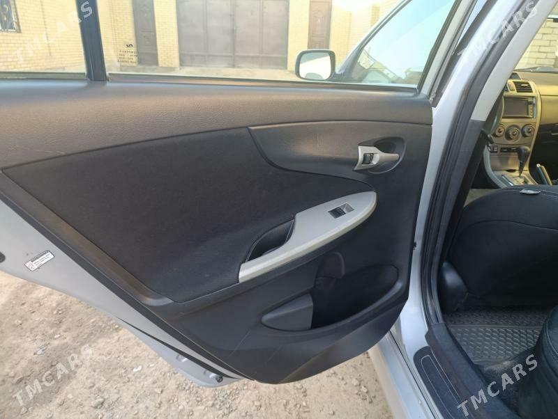 Toyota Corolla 2013 - 167 000 TMT - Мары - img 8