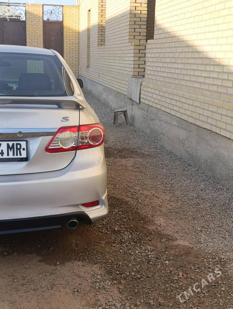 Toyota Corolla 2013 - 167 000 TMT - Мары - img 5