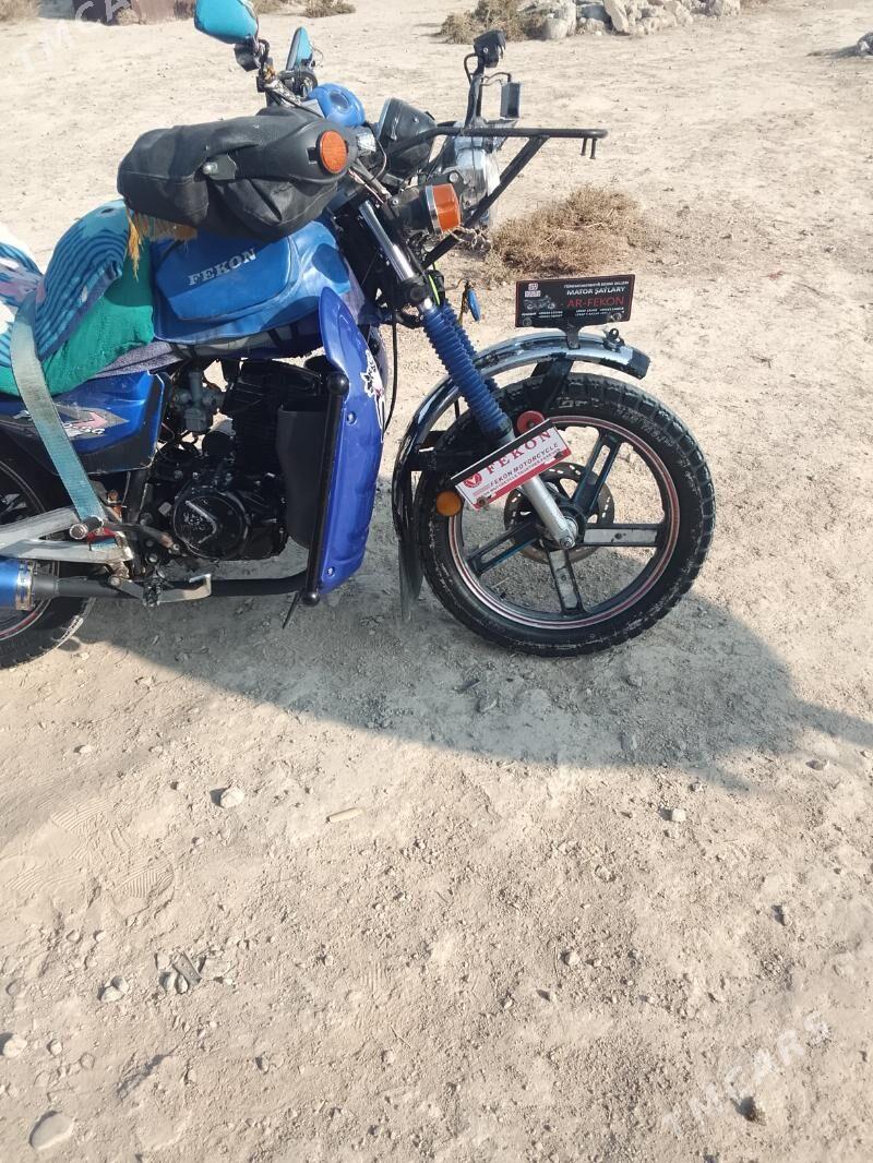 Fekon FK150-8G 2014 - 15 000 TMT - Гызыларбат - img 1