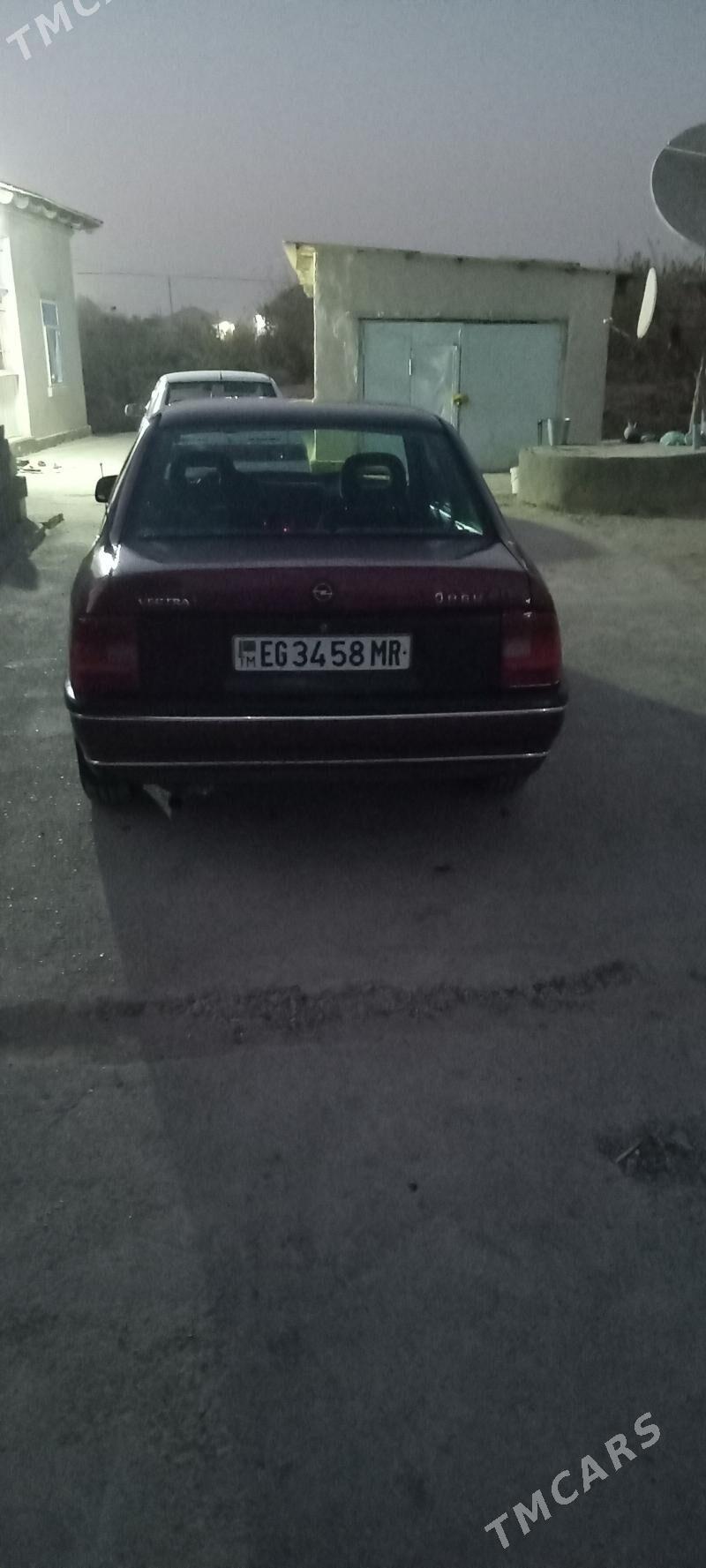 Opel Vectra 1990 - 30 000 TMT - Mary - img 4