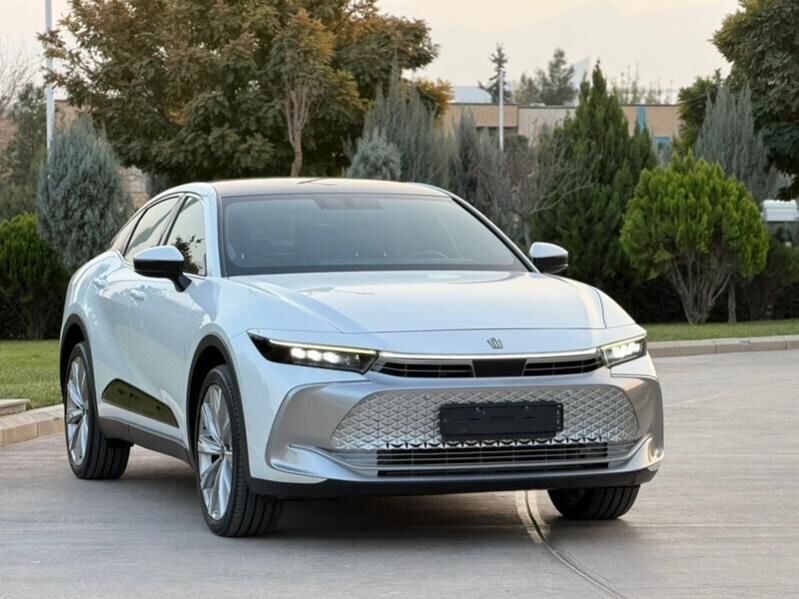 Toyota Crown 2023 - 730 000 TMT - Aşgabat - img 3